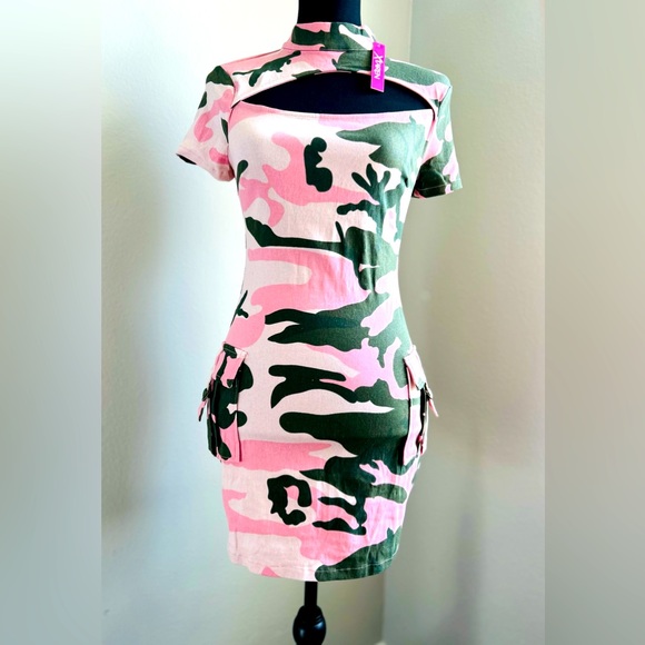 NWT XTaren Get Me Bodied Pink Camo Dress Small - Picture 5 of 6